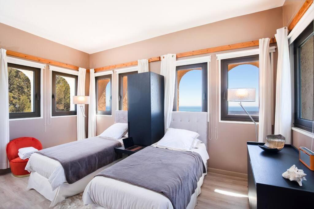 Le Castel Rose Super Cannes, Face Aux Iles De Lerins Валлорис Экстерьер фото